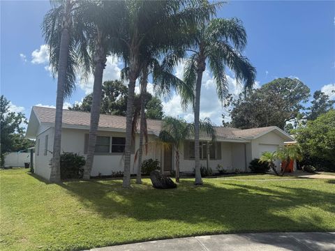 Photo of 11044 66th Terrace Terrace N, Seminole, FL 33772 (MLS # TB8433144)
