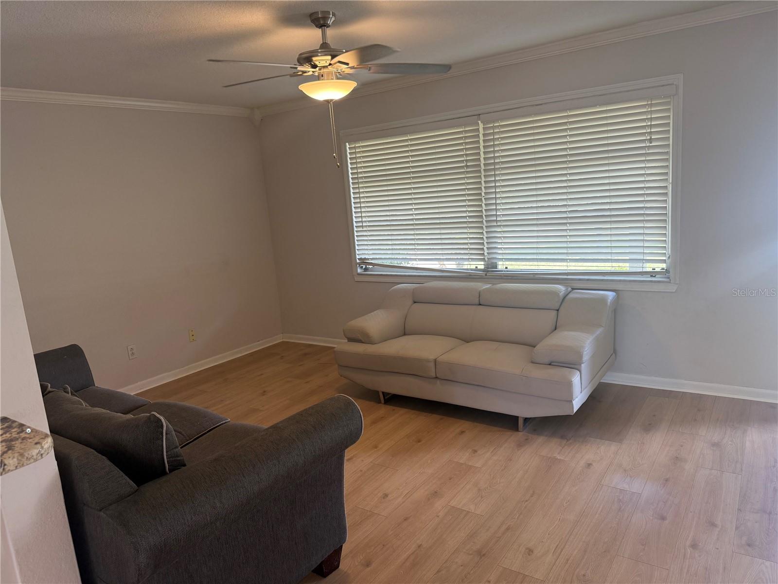 HAMILTON SQUARE LOT 21 - Residential