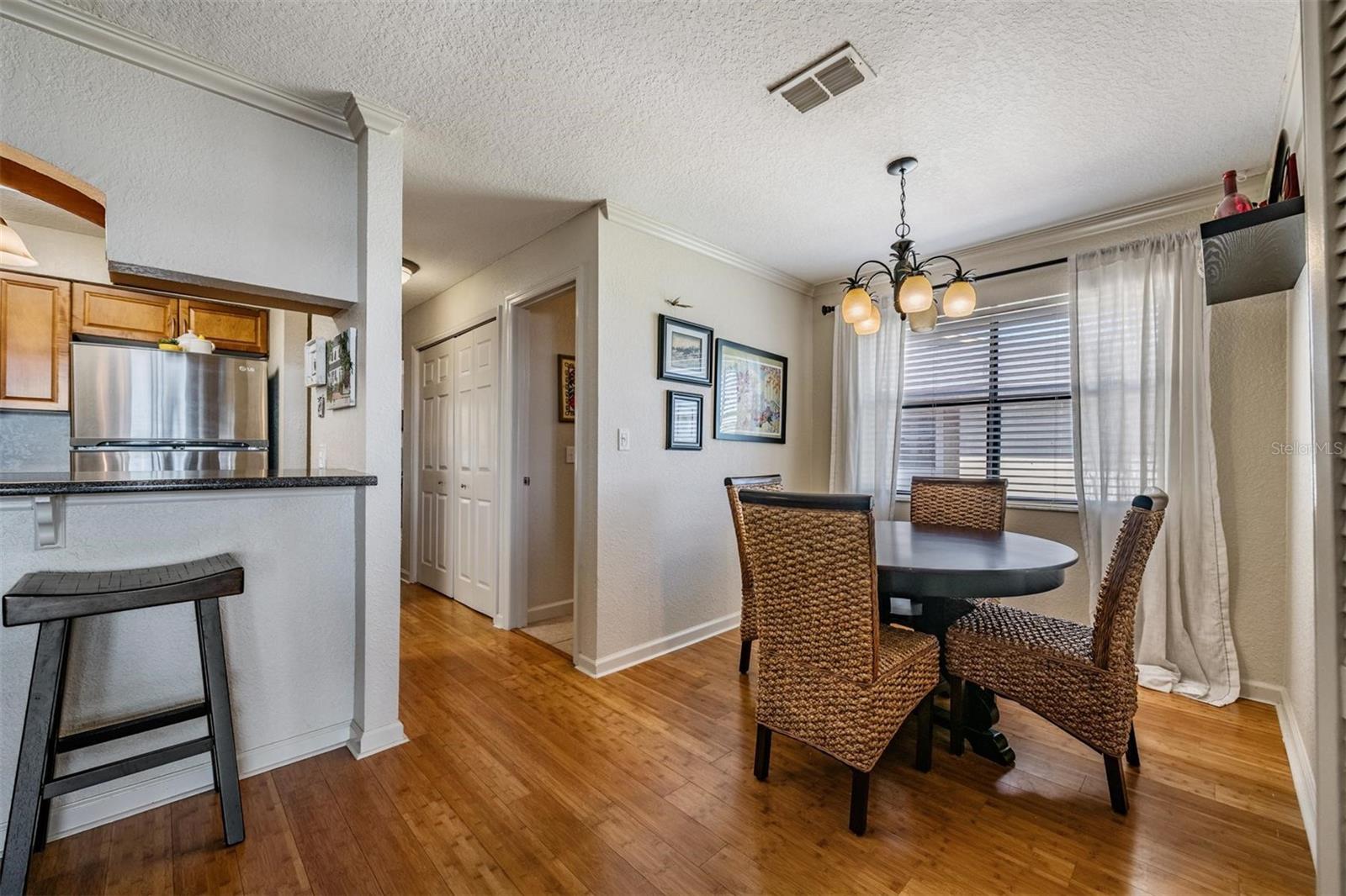 BELLA VISTA ON LAKE - Residential