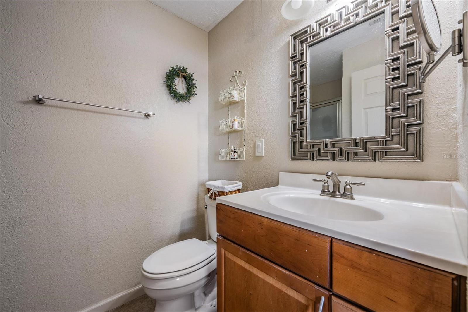 BELLA VISTA ON LAKE - Residential