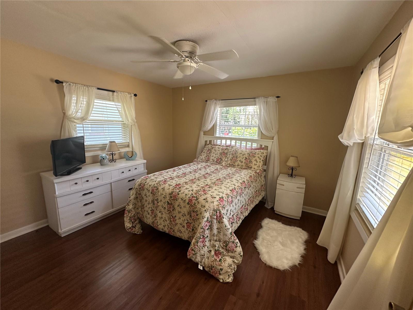 BELLEVIEW - Residential