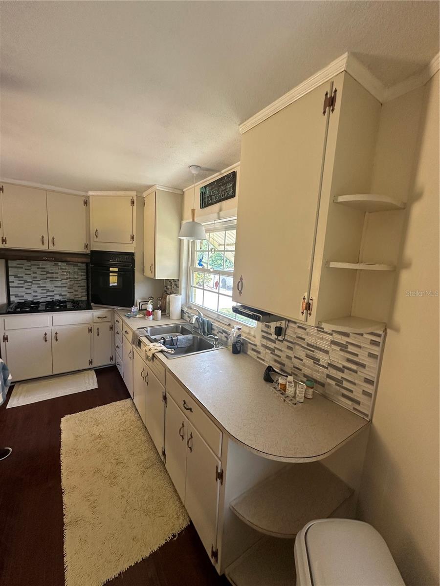 BELLEVIEW - Residential