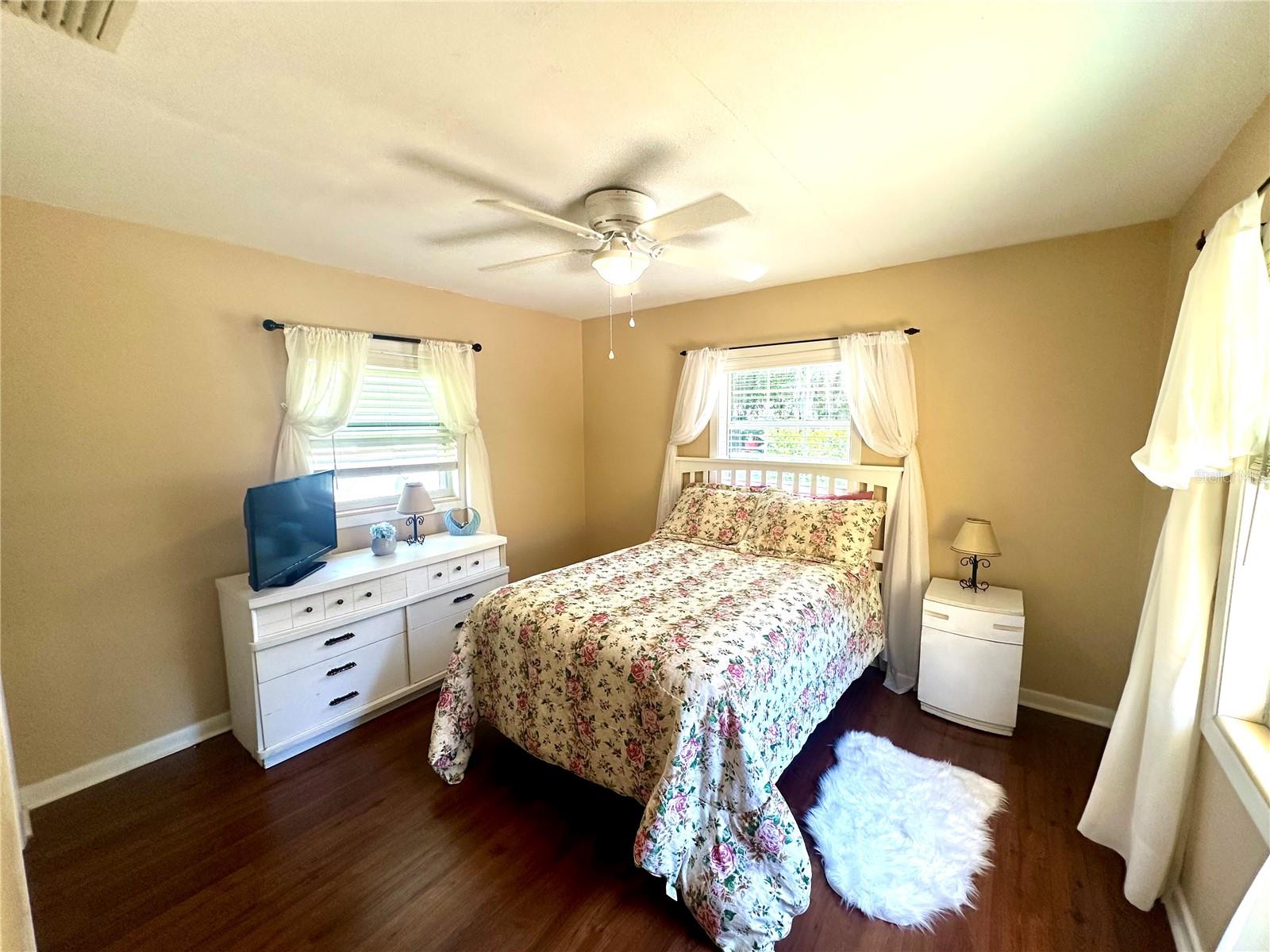 BELLEVIEW - Residential