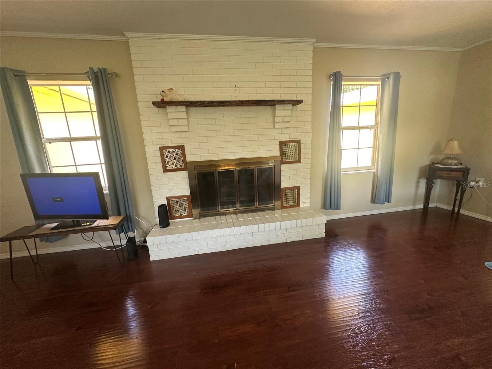 BELLEVIEW - Residential