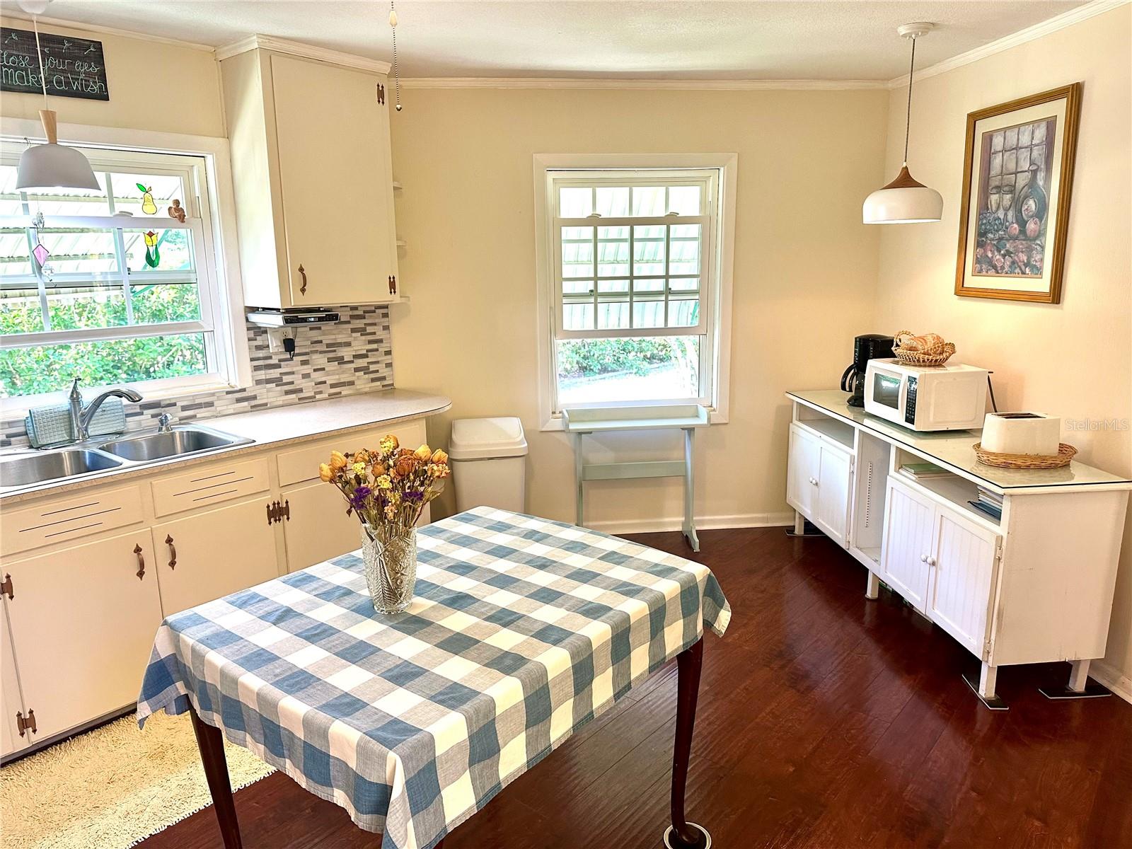 BELLEVIEW - Residential