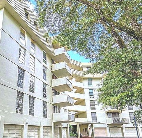 Photo of 1717 NW 23rd Avenue #GA, Gainesville, FL 32605 (MLS # TB8414183)