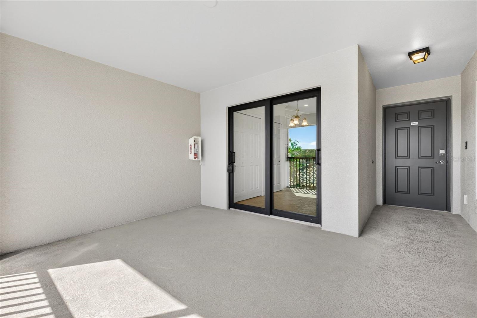 LAKEWOOD NATIONAL - Residential