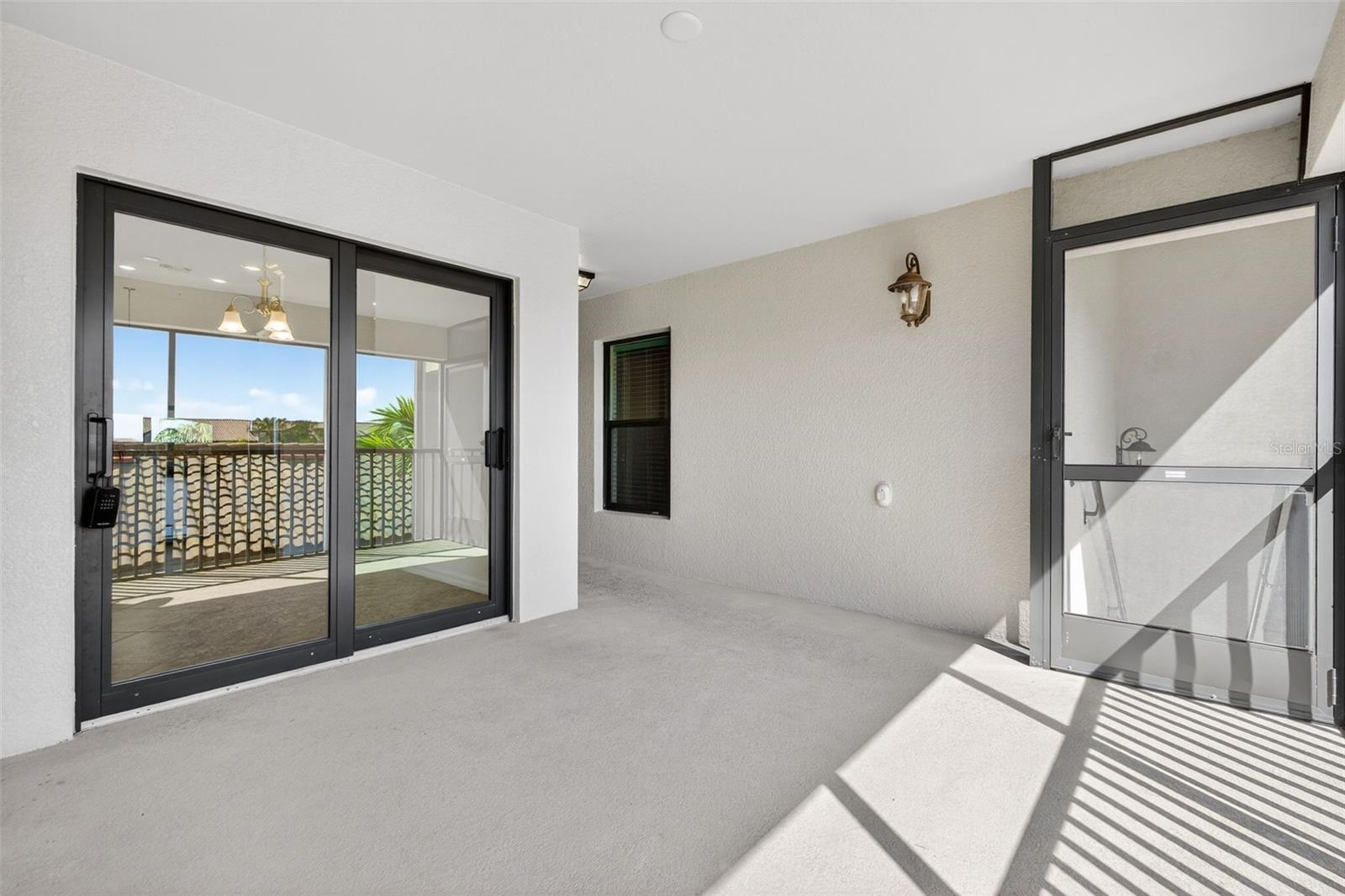 LAKEWOOD NATIONAL - Residential