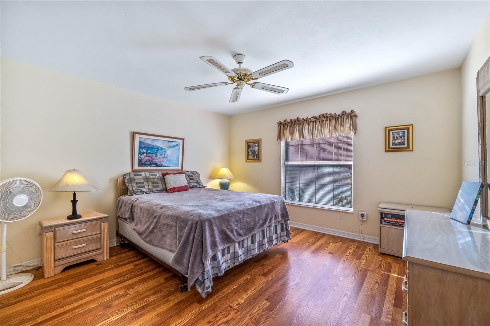 SEMINOLE WOODS PH 01 - Residential