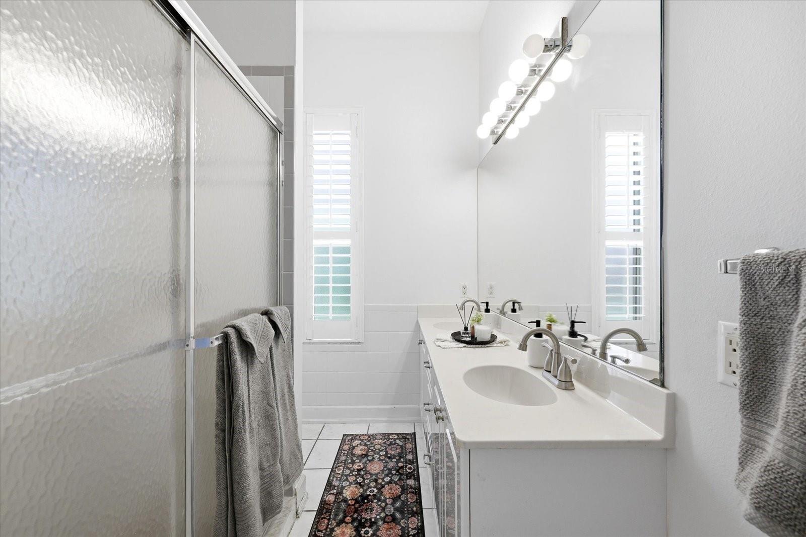 WIDEVIEW - Residential