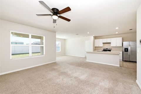 Tiny photo for 2725 Dumont Lane, Tavares, FL 32778 (MLS # TB8482769)