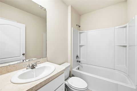 Tiny photo for 2725 Dumont Lane, Tavares, FL 32778 (MLS # TB8482769)