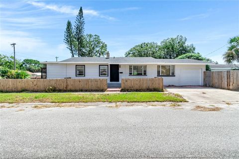 Photo of 1219 Pine Street, Titusville, FL 32796 (MLS # G5100438)