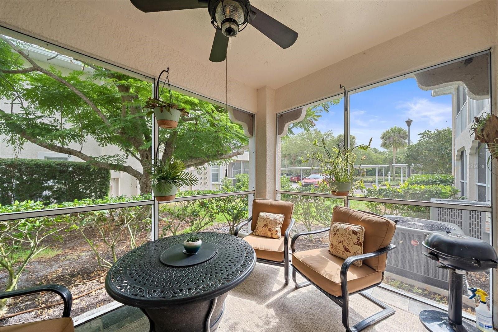 PLAZA DE FLORES - Residential