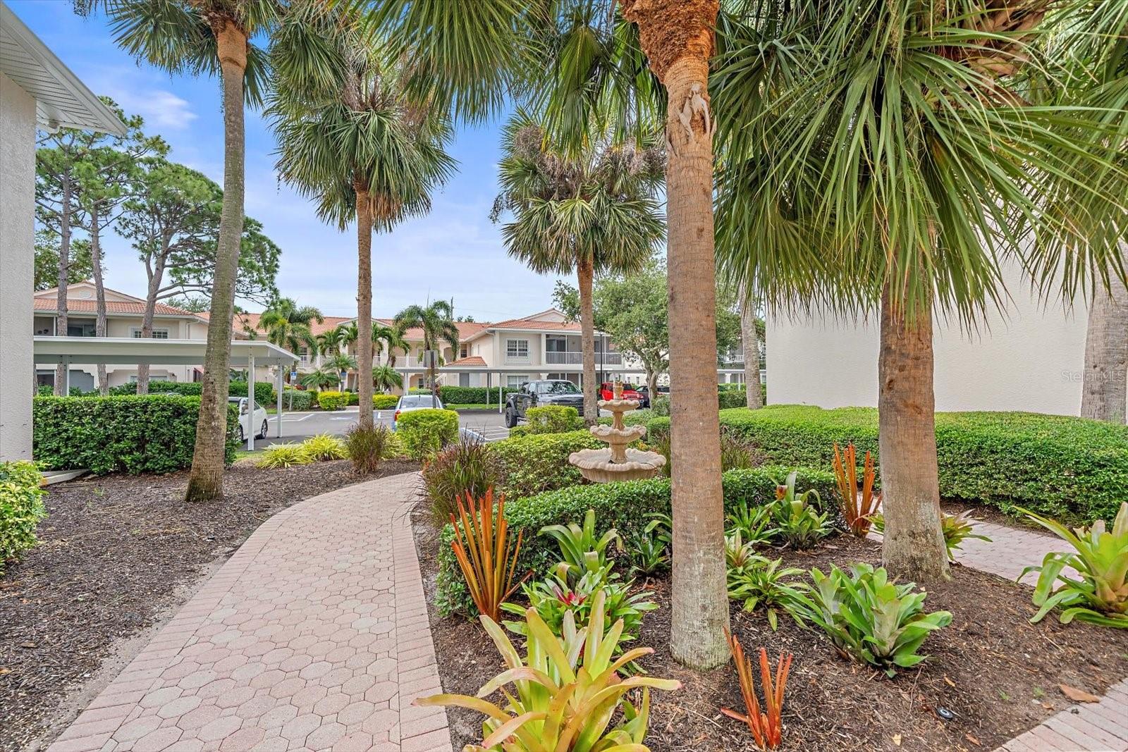 PLAZA DE FLORES - Residential
