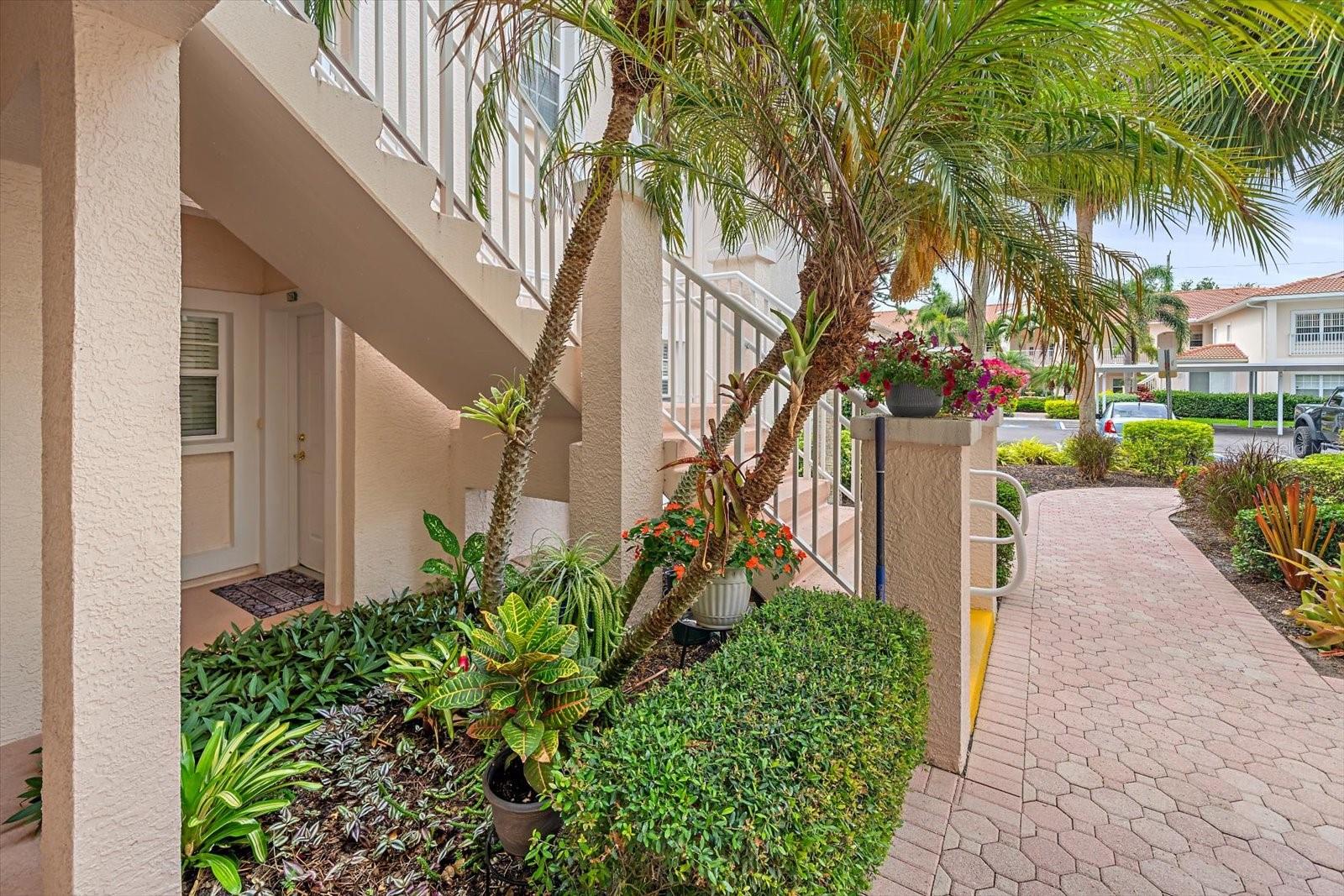 PLAZA DE FLORES - Residential