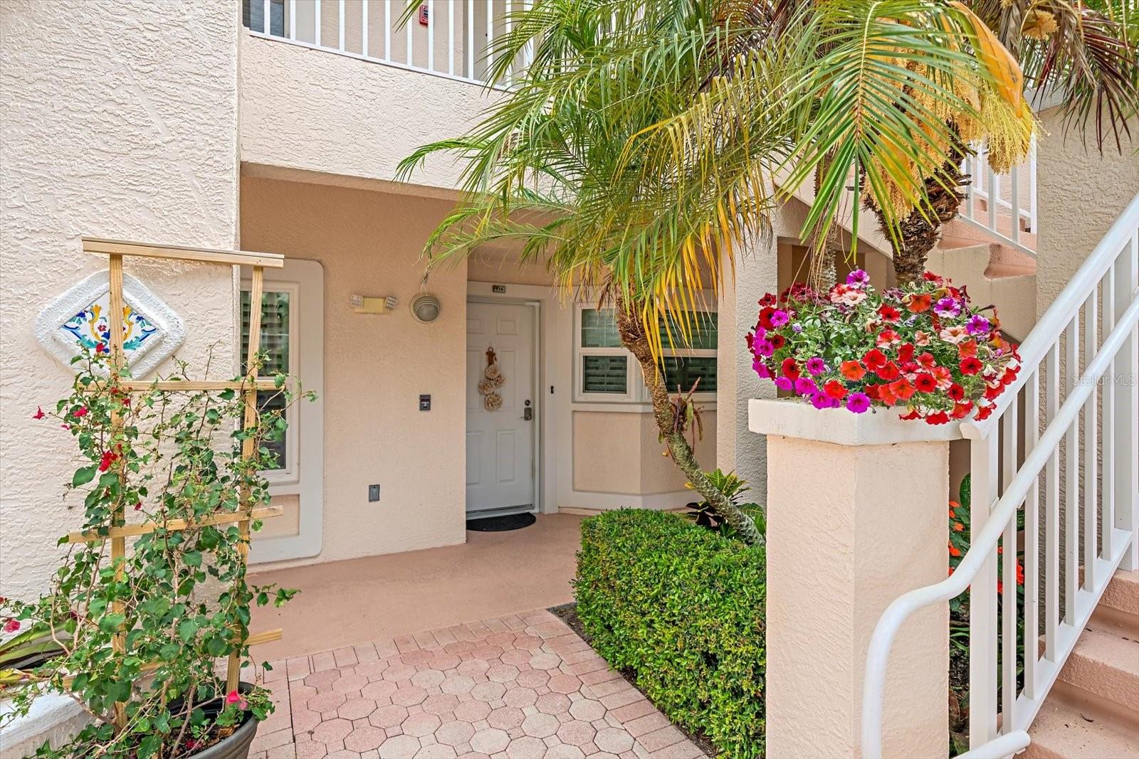 PLAZA DE FLORES - Residential