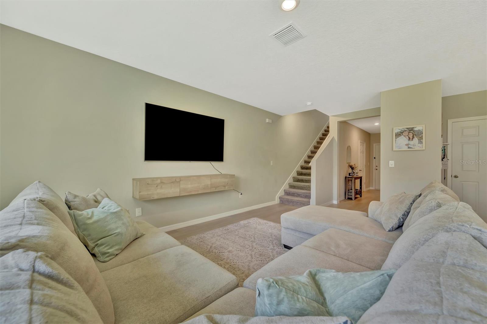 HINTON HAWKSTONE PH 2A & 2B2 - Residential