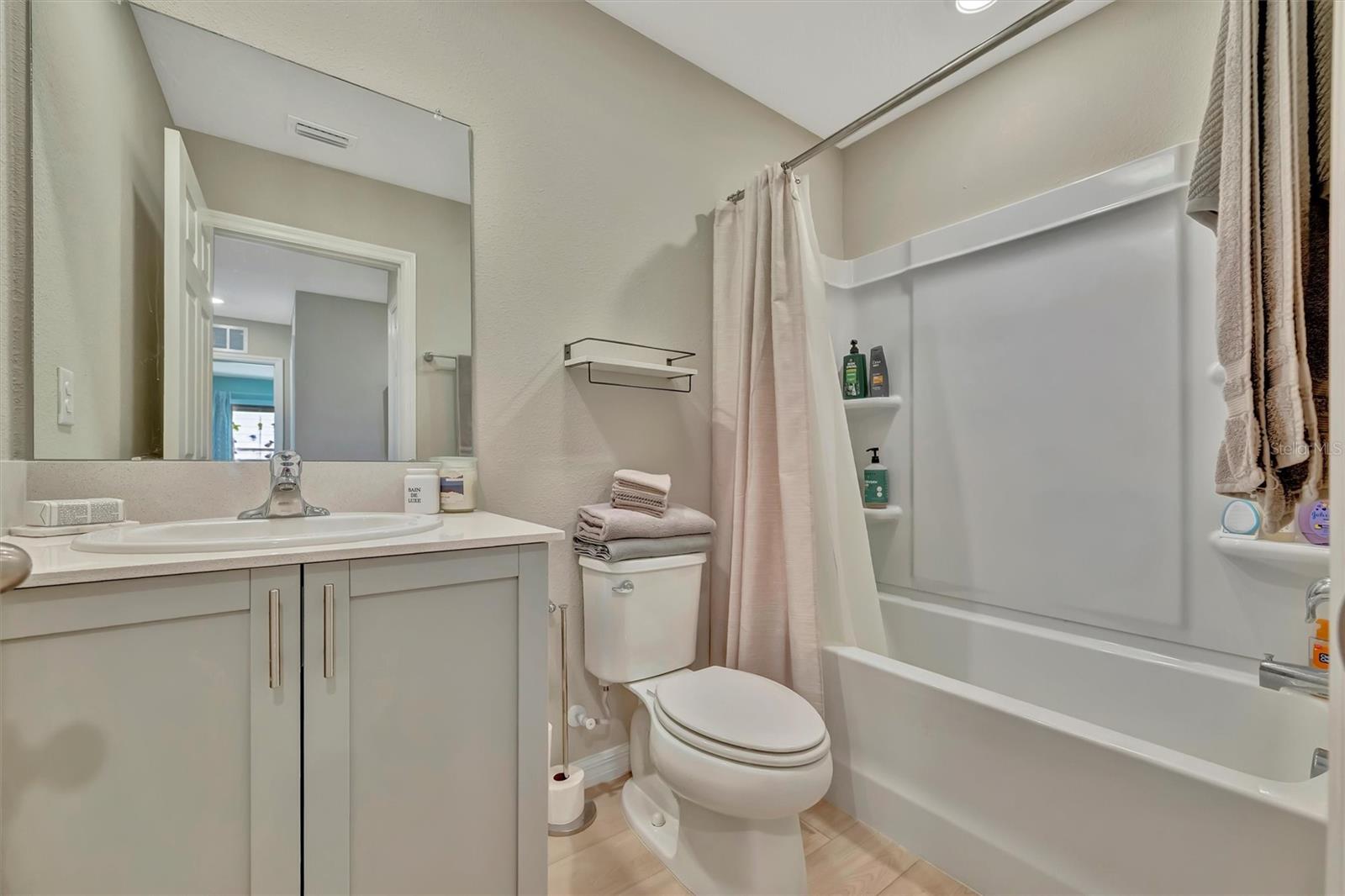 HINTON HAWKSTONE PH 2A & 2B2 - Residential