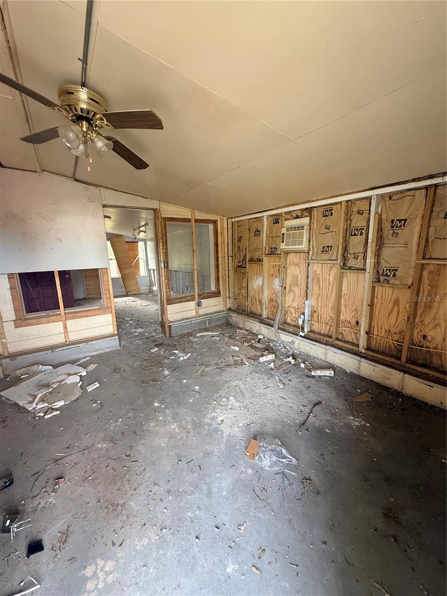 HALL ESTATE SUB - Residential