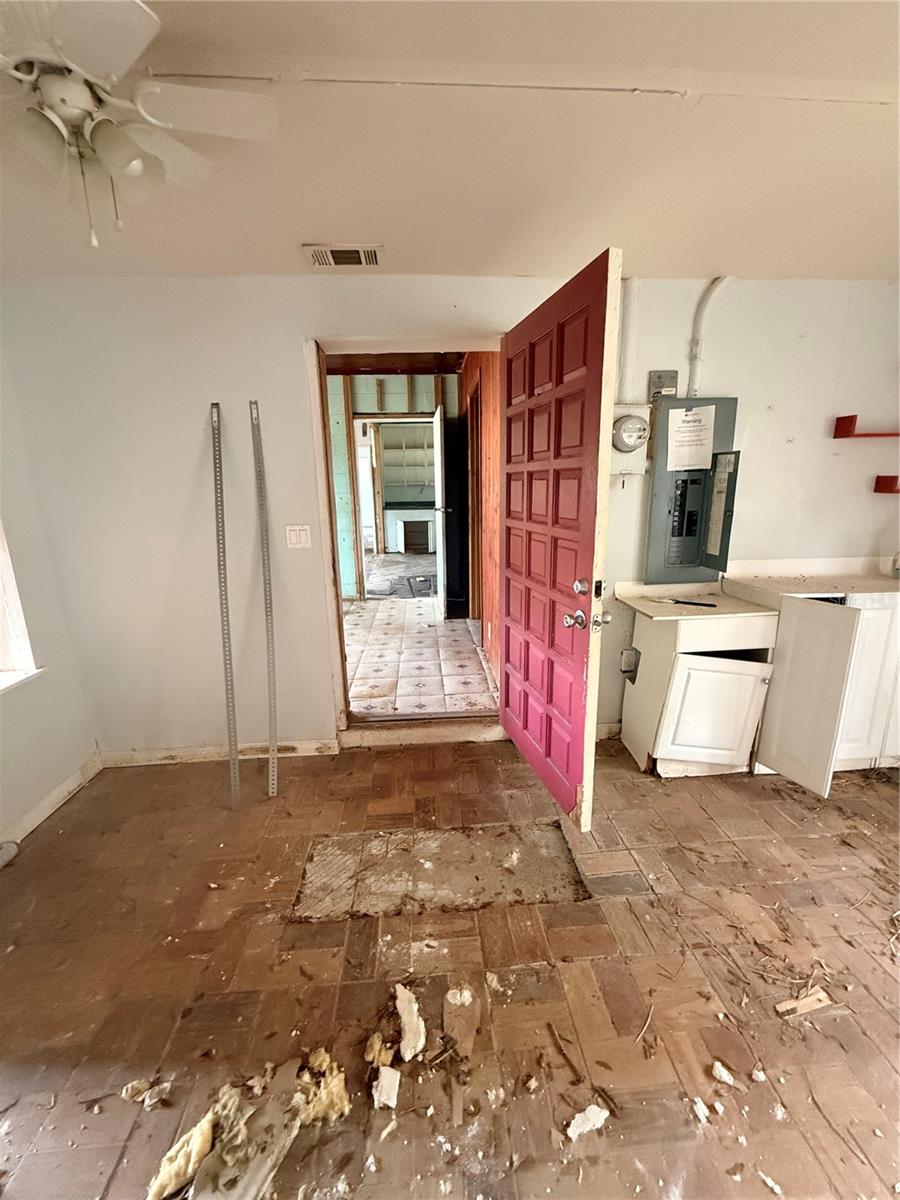 HALL ESTATE SUB - Residential