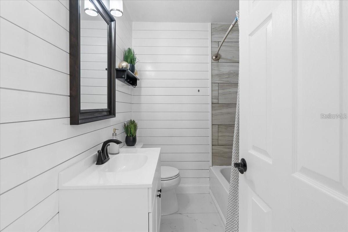 KENNETH CITY - Residential