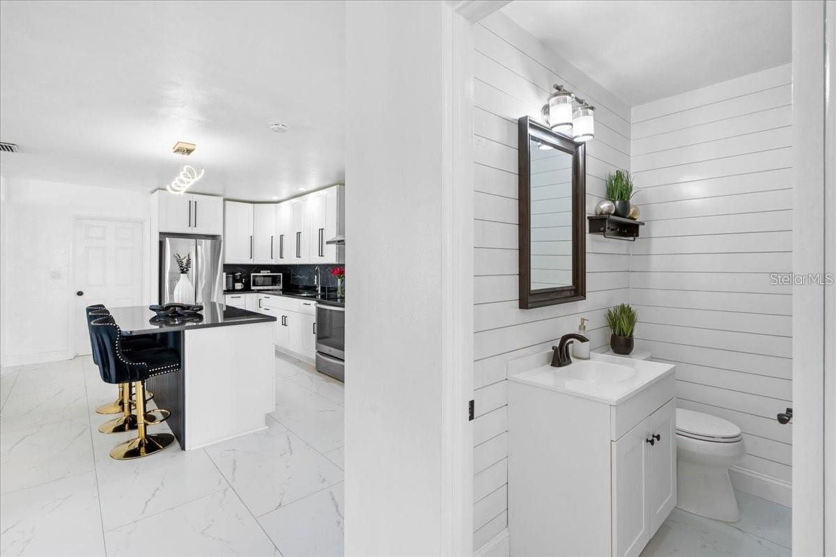 KENNETH CITY - Residential