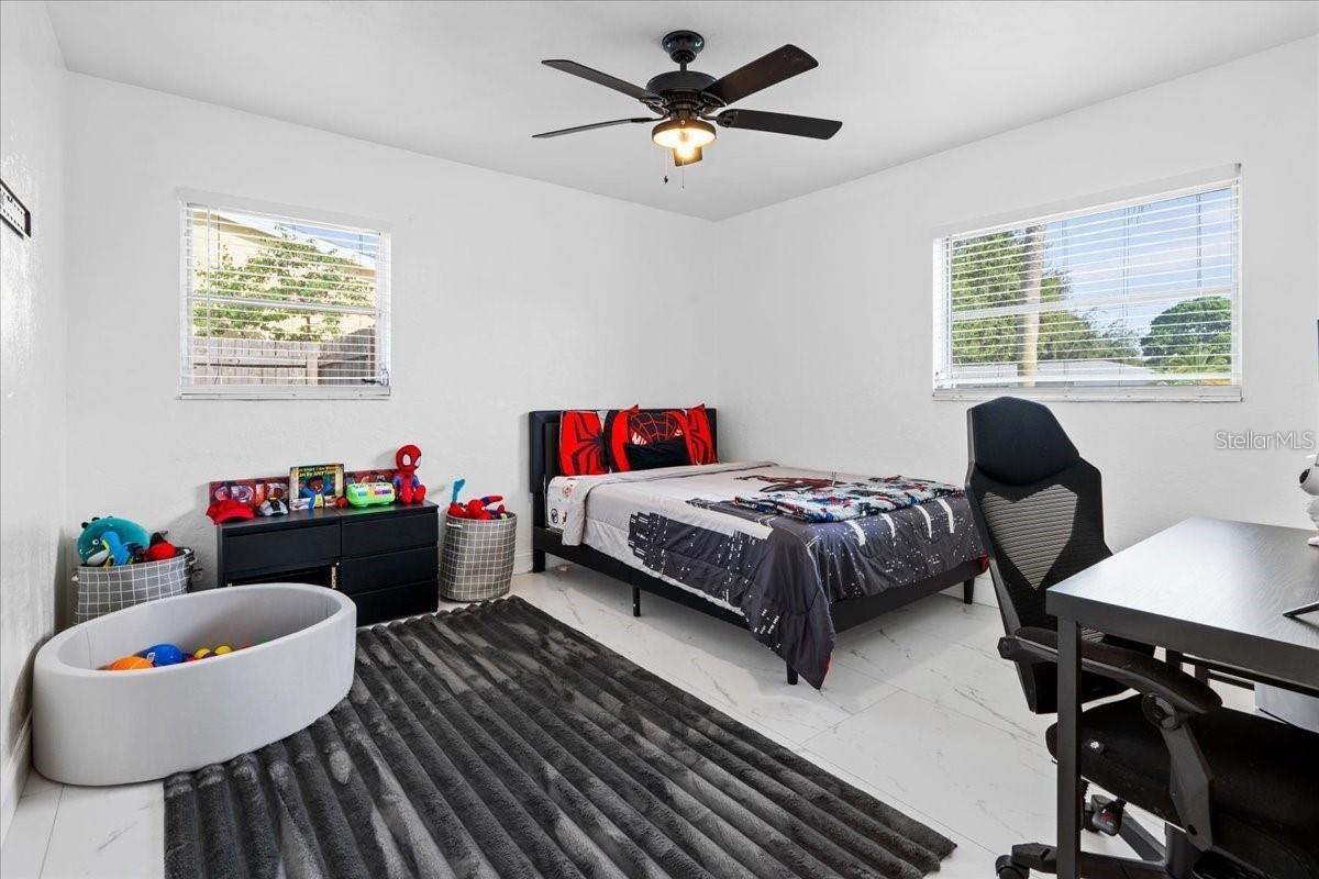 KENNETH CITY - Residential