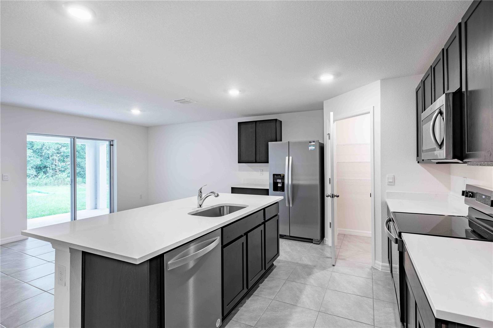 AUTUMN GLEN PH 1 - Residential Lease