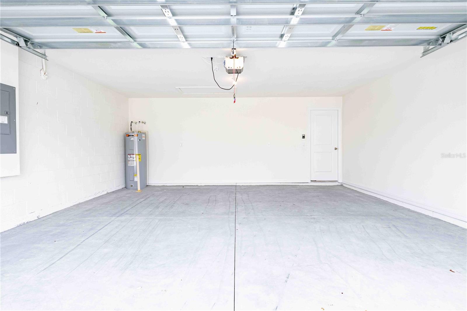 AUTUMN GLEN PH 1 - Residential Lease