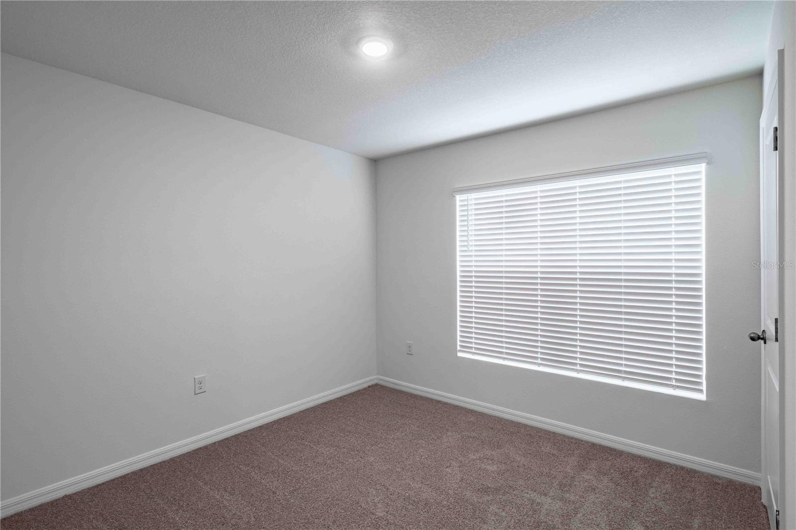 AUTUMN GLEN PH 1 - Residential Lease