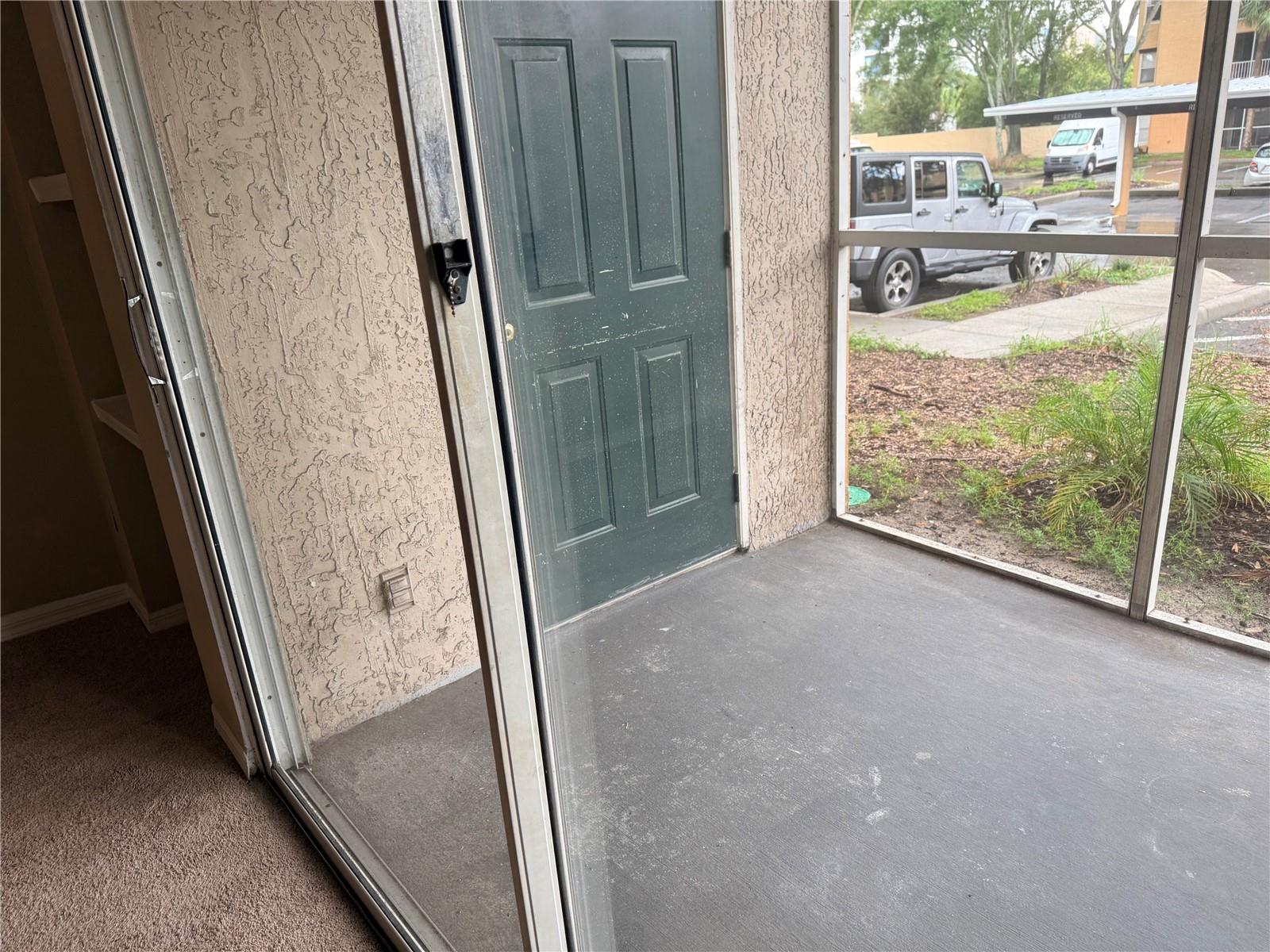 SANDLAKE PRIVATE RESIDENCES - Residential Lease