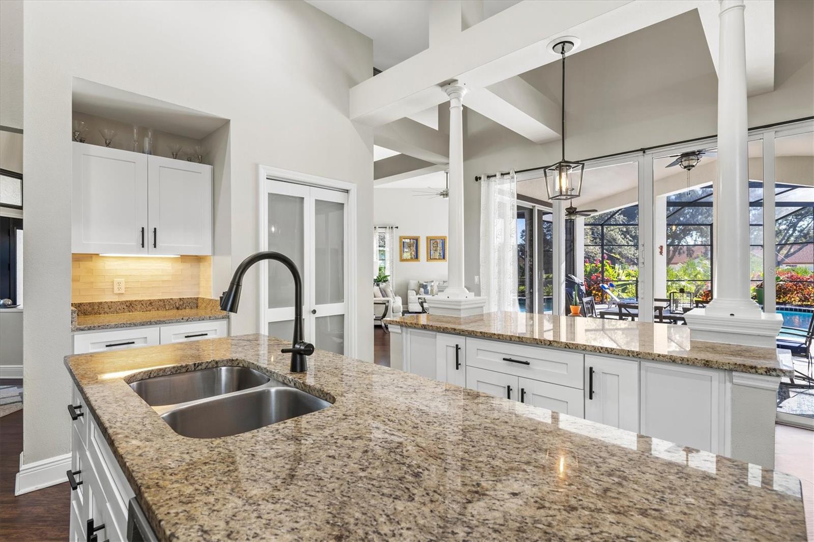 CHESTNUT CREEK MANORS - Residential