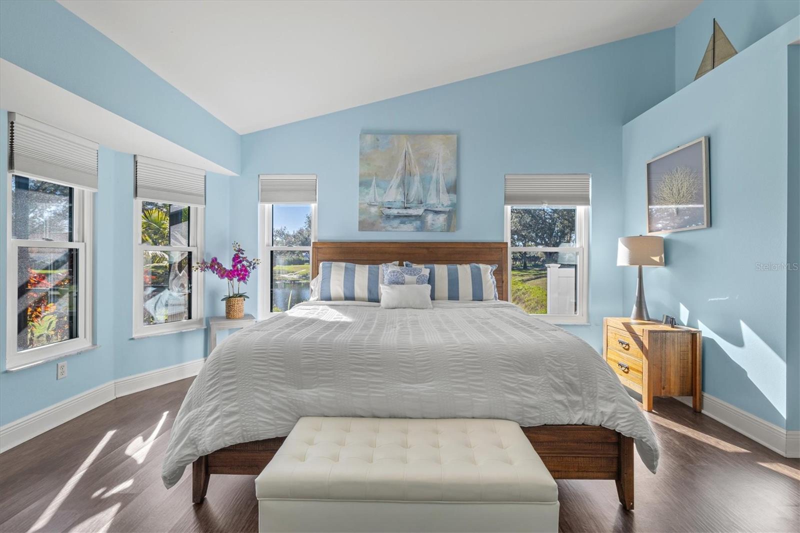 CHESTNUT CREEK MANORS - Residential