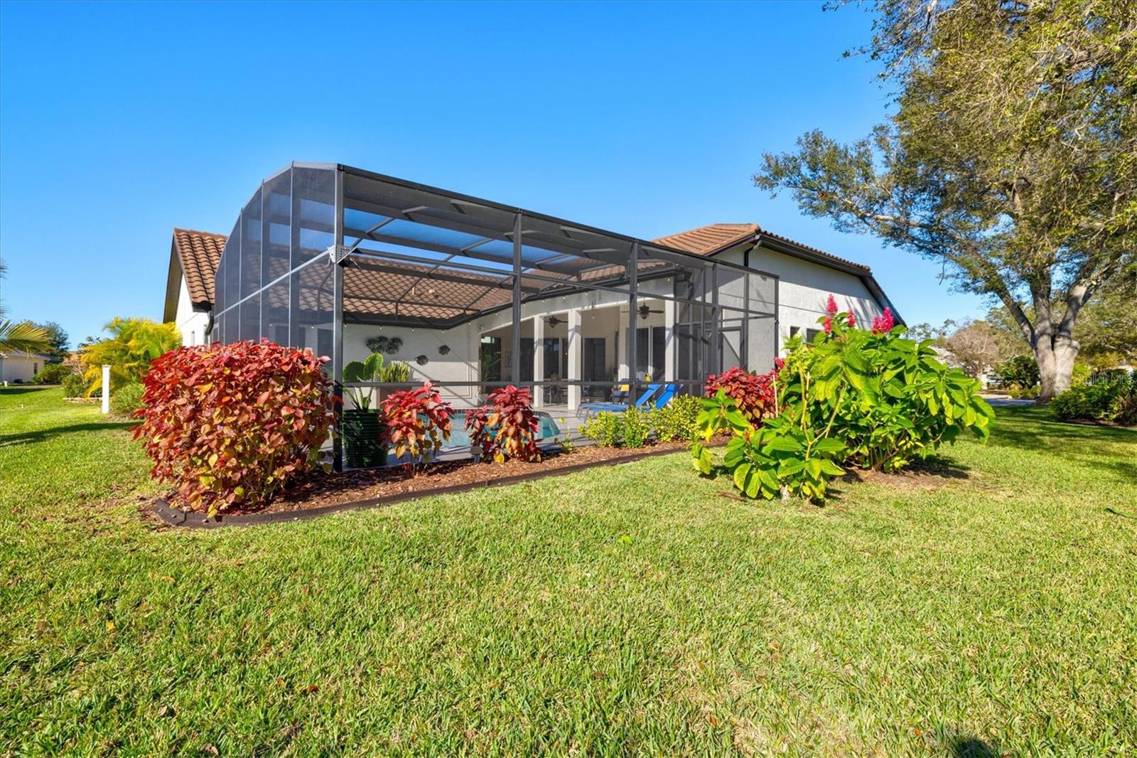 CHESTNUT CREEK MANORS - Residential