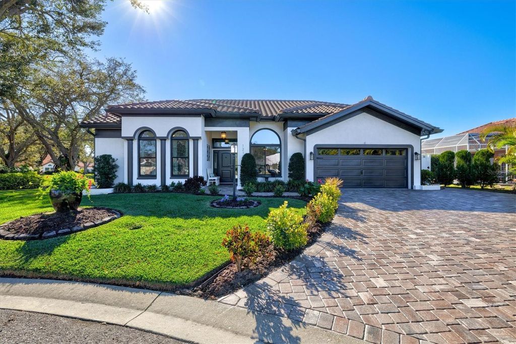 Photo of 1210 Whitney Drive, Venice, FL 34292 (MLS # N6142322)