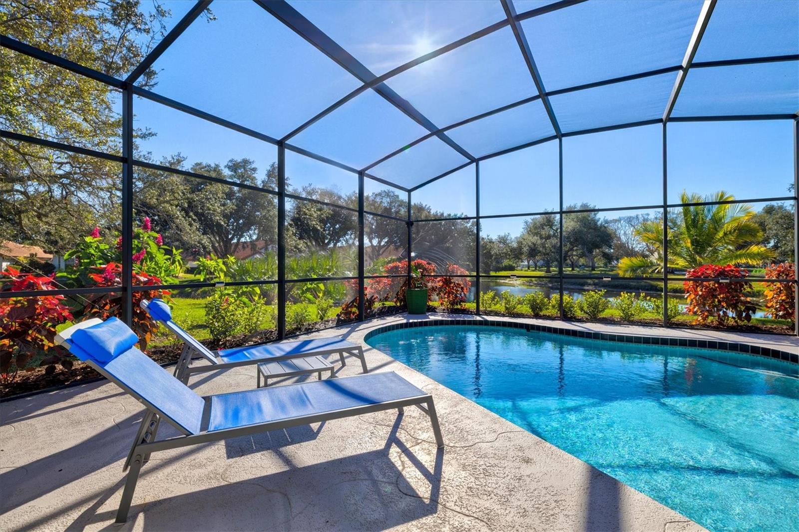 CHESTNUT CREEK MANORS - Residential