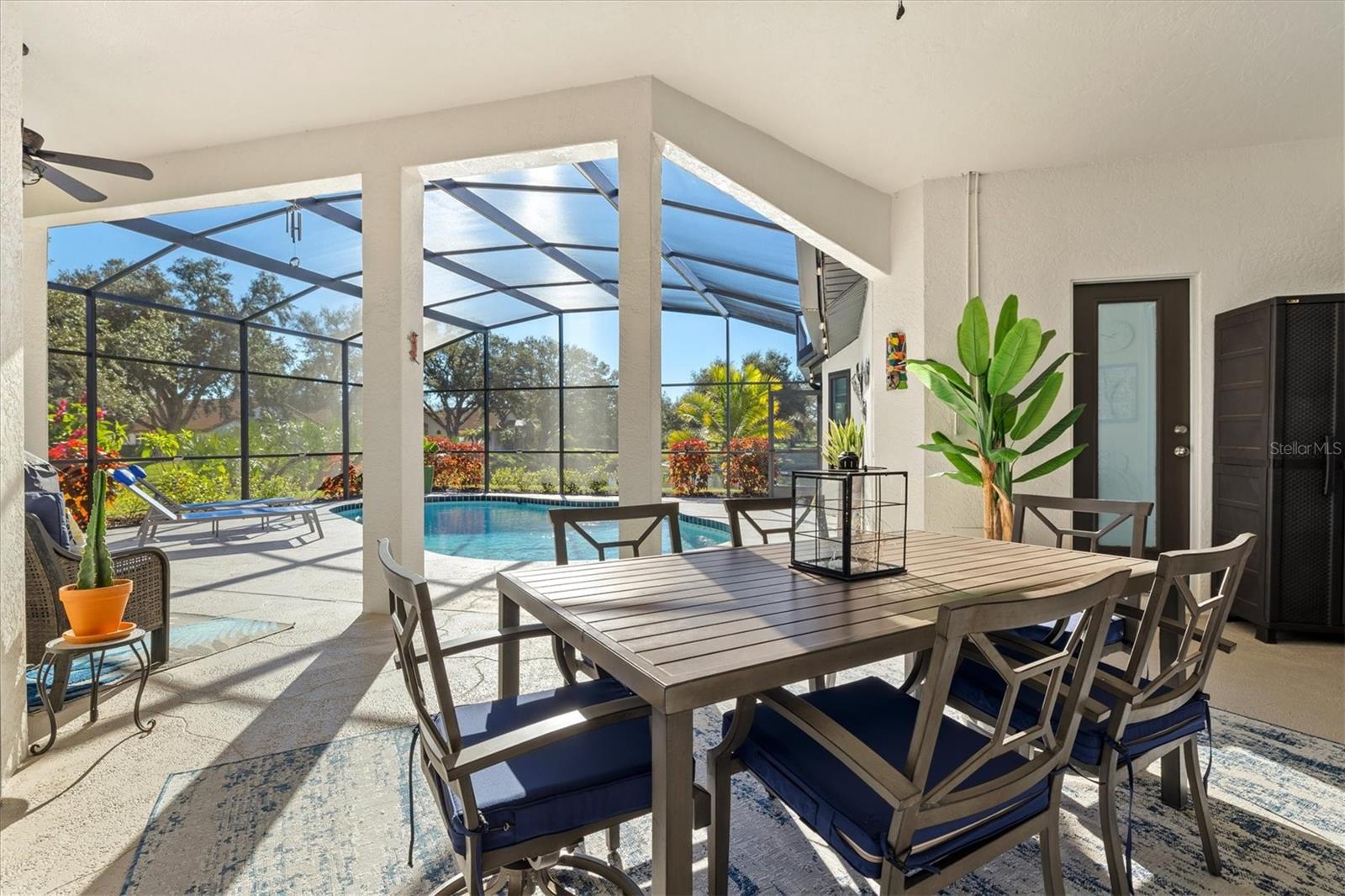 CHESTNUT CREEK MANORS - Residential