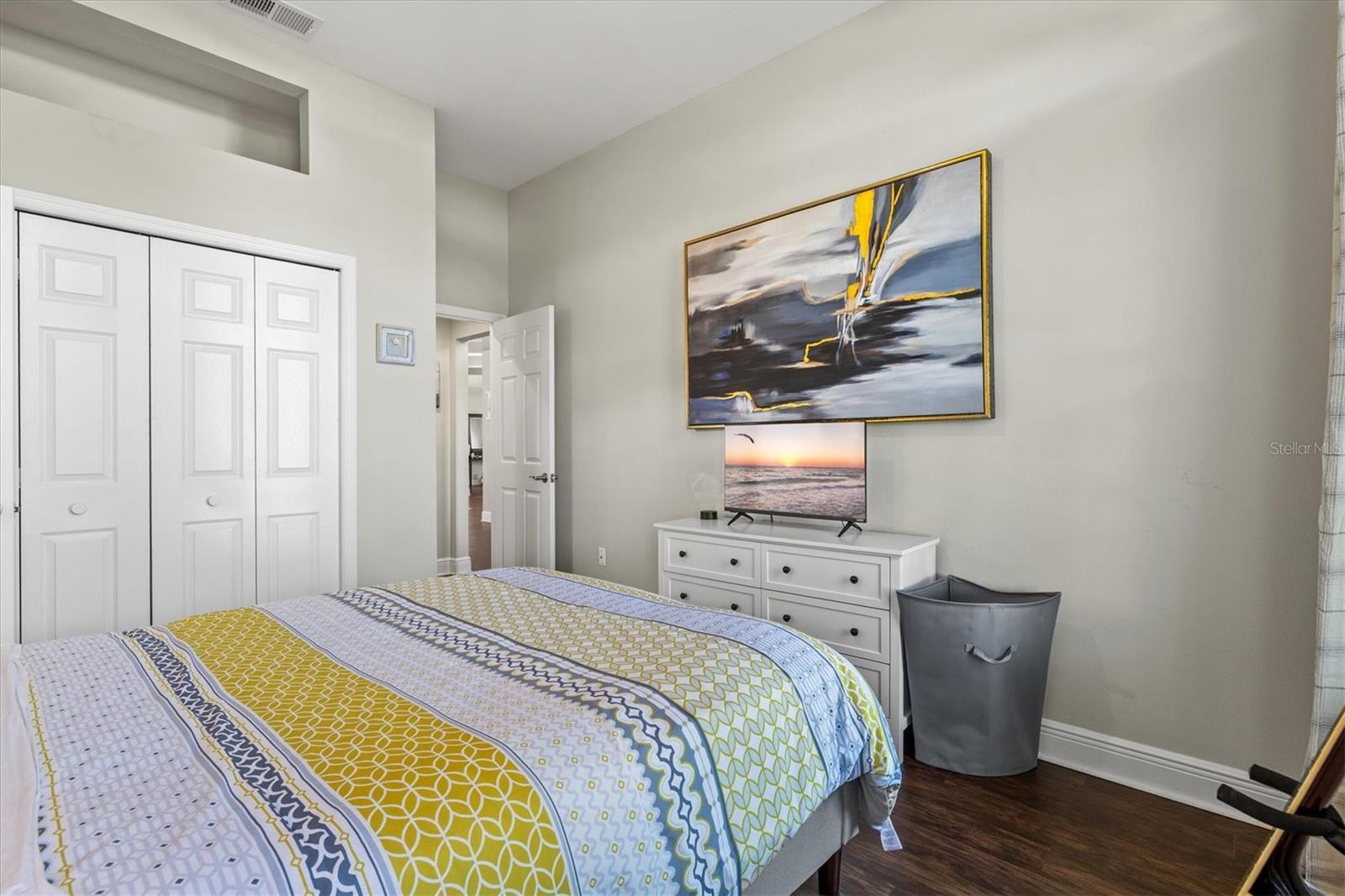 CHESTNUT CREEK MANORS - Residential