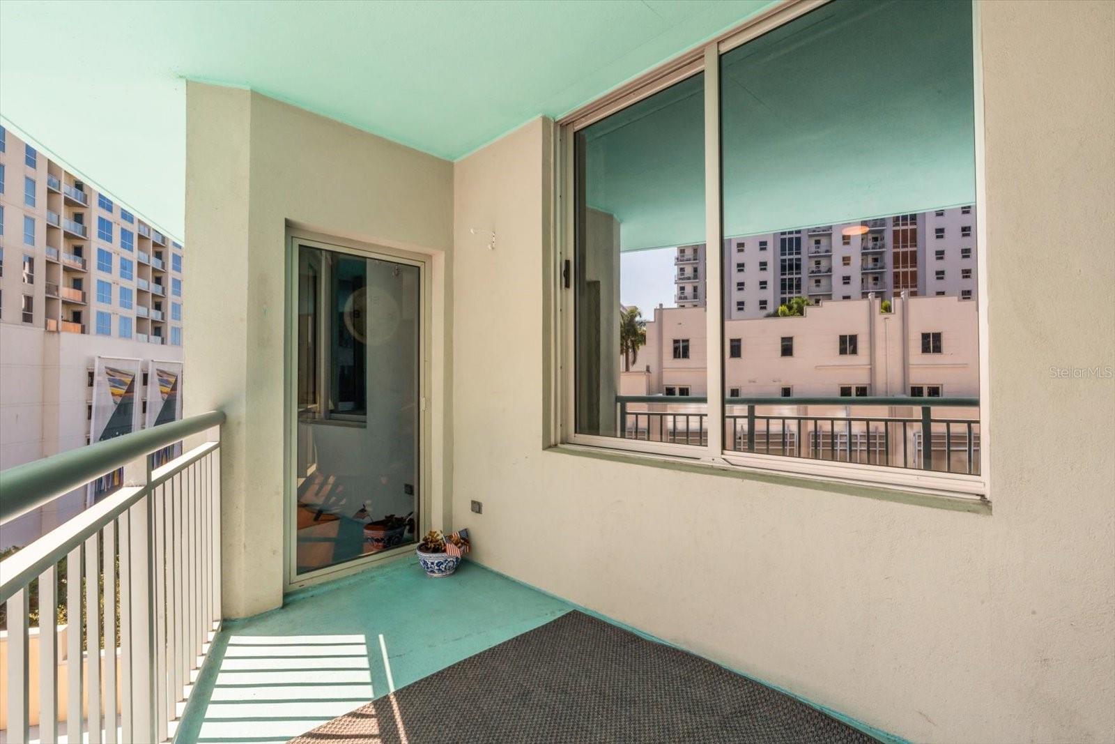 WAVERLY/LK EOLA - Residential