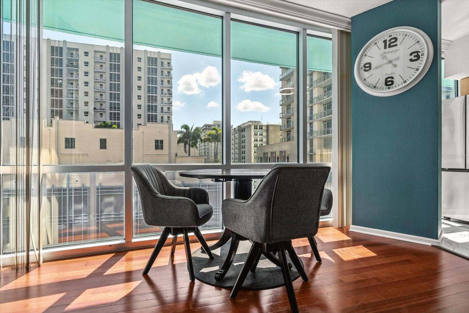 WAVERLY/LK EOLA - Residential