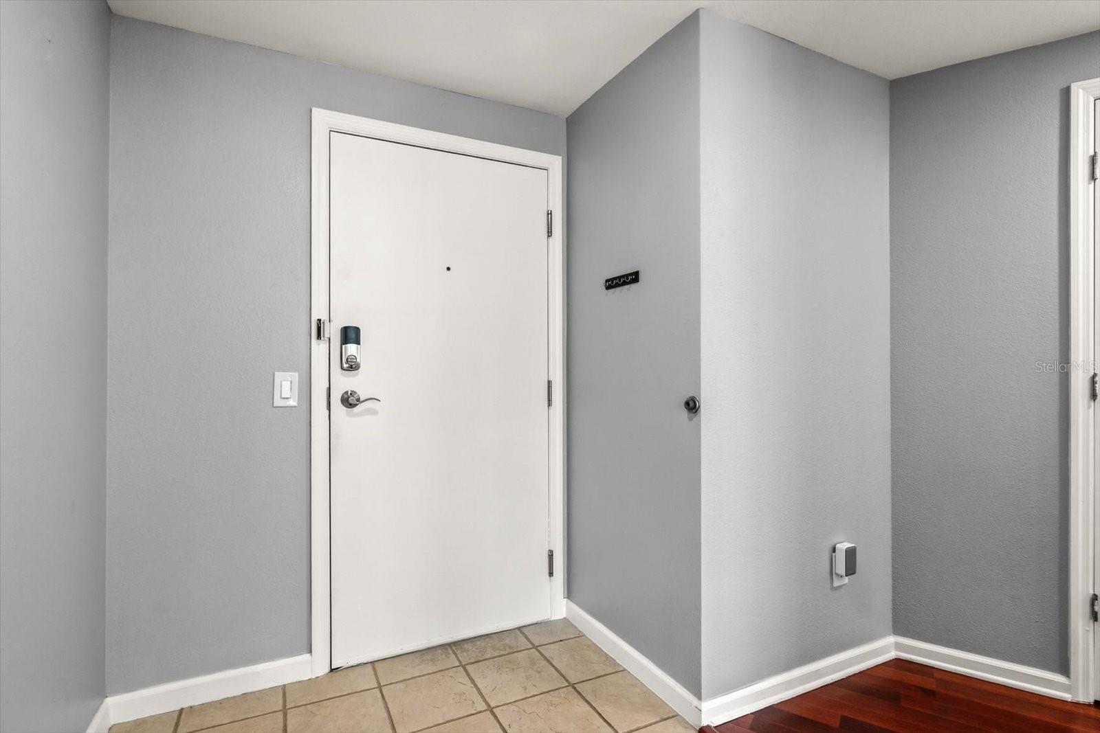 WAVERLY/LK EOLA - Residential