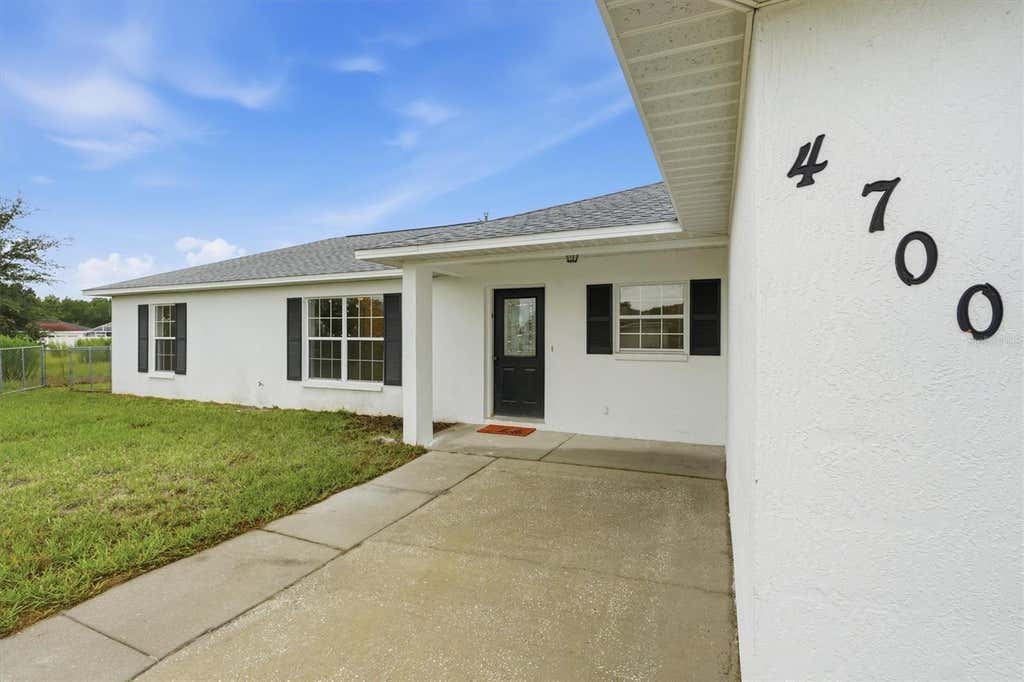 Photo of 4700 SW 129th Place, Ocala, FL 34473 (MLS # G5116029)