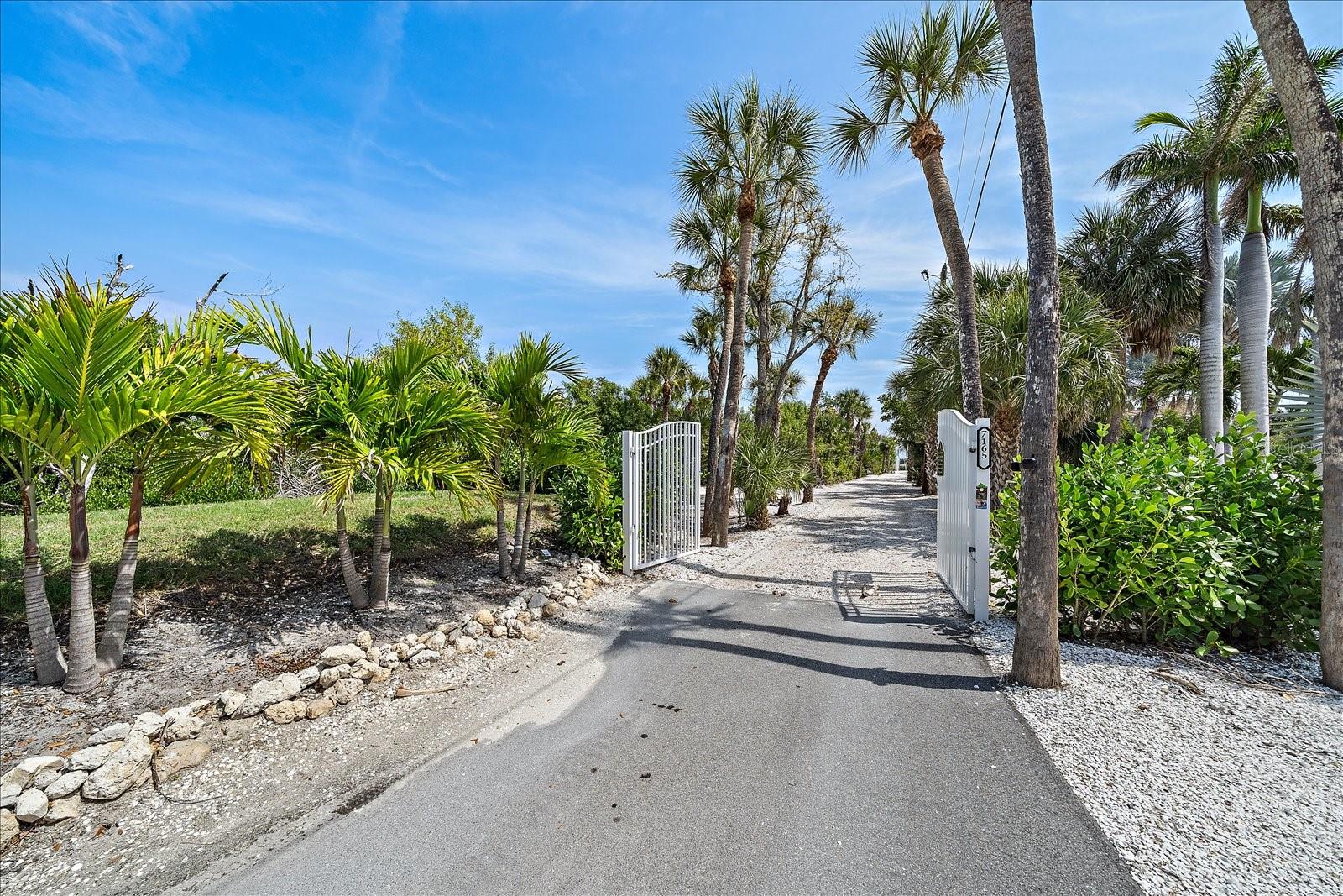 MANASOTA KEY - Land