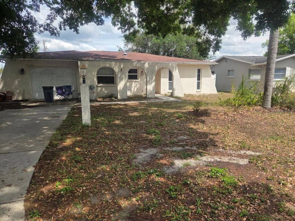 Photo of 30205 69th Street N, Clearwater, FL 33761 (MLS # TB8501280)