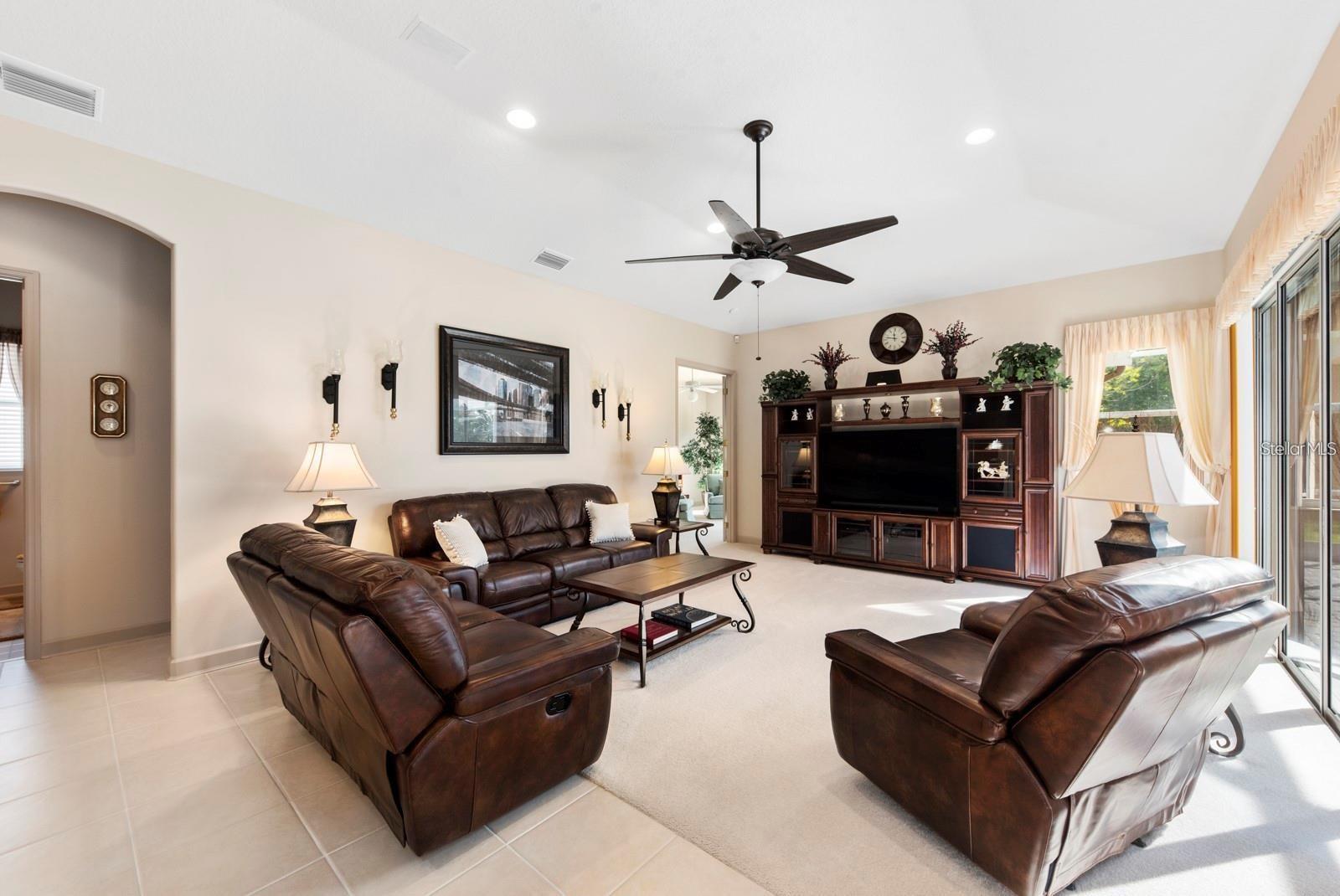 MOTE RANCH PH V - Residential Lease