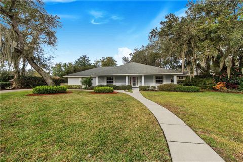 A home in HAINES CITY