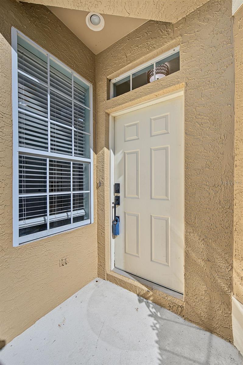 2555 NEWBERN DRIVE