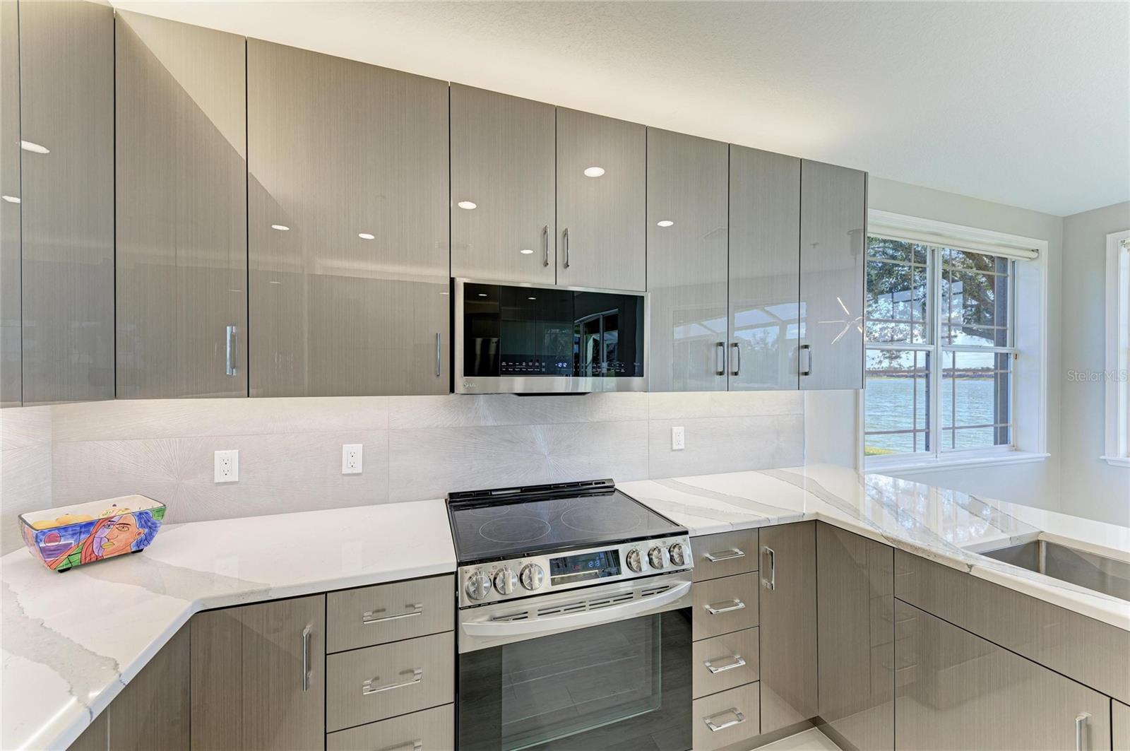 THE MOORINGS AT EDGEWATER - Residential