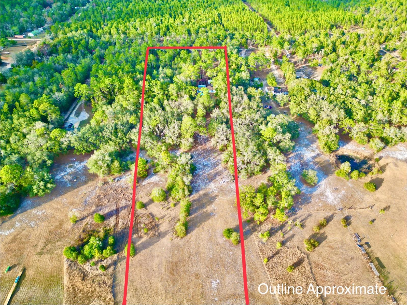 WEST LAKE MANOR - Residential